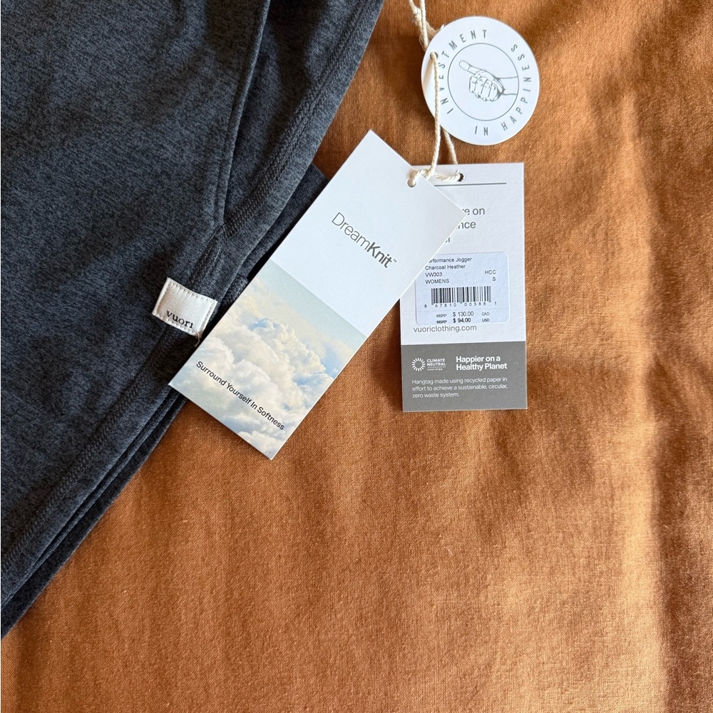 Vuori Performance Jogger - New with tags